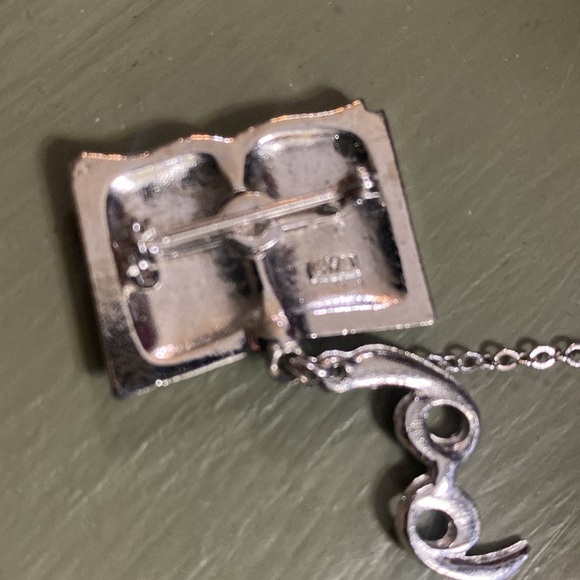 Vintage 1969 Order of the Eastern Star Holy Bible Brooch Combo - Picture 5 of 6